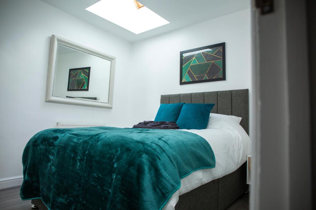 Modern Townhouse Apartment With Free Parking And Wifi Stratford-upon-Avon Exteriér fotografie