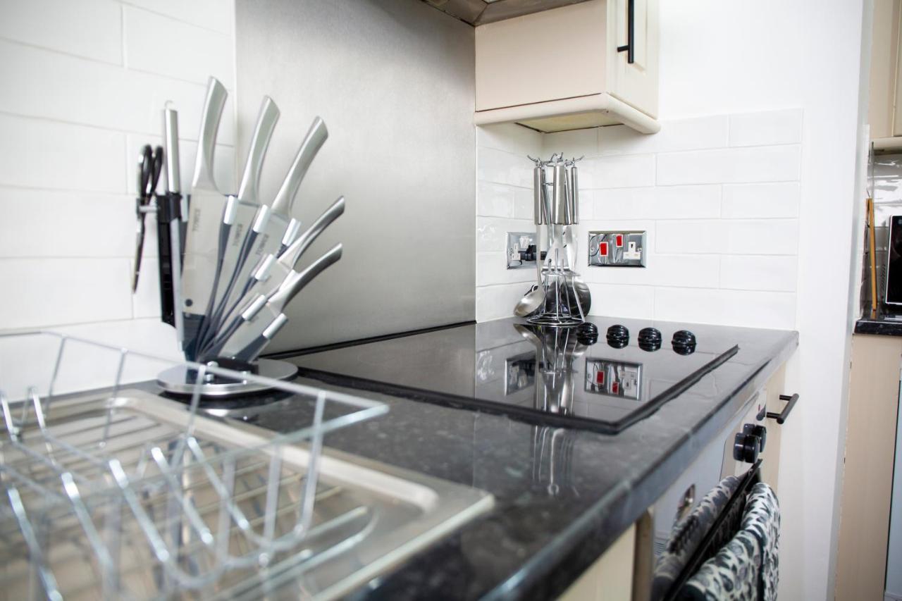 Modern Townhouse Apartment With Free Parking And Wifi Stratford-upon-Avon Exteriér fotografie