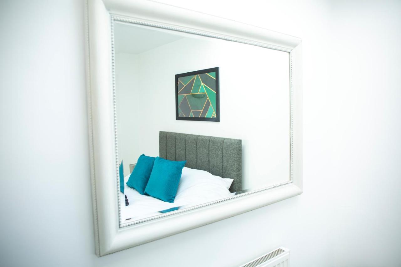 Modern Townhouse Apartment With Free Parking And Wifi Stratford-upon-Avon Exteriér fotografie