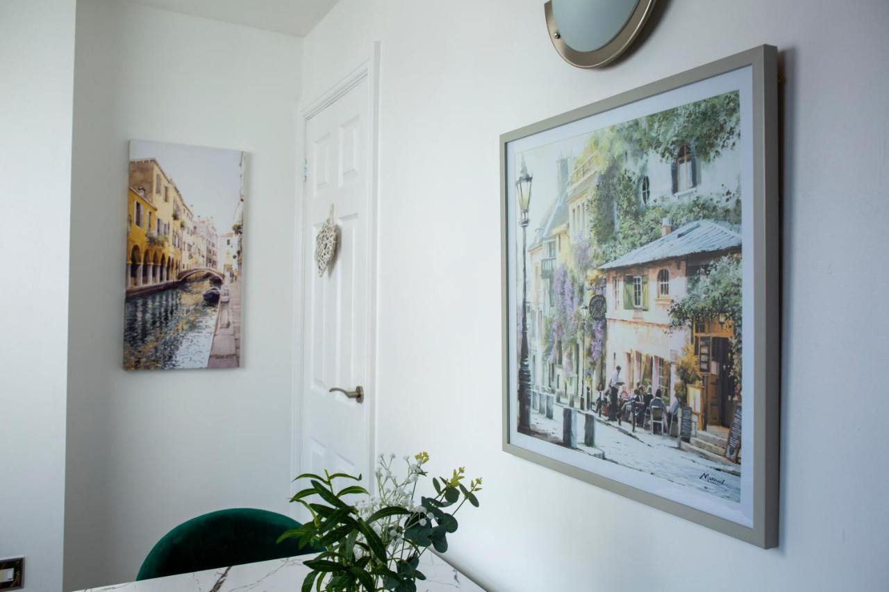 Modern Townhouse Apartment With Free Parking And Wifi Stratford-upon-Avon Exteriér fotografie